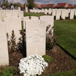 Capt LK Sands grave